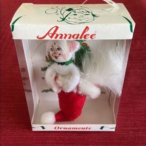 Annalee Holiday Ornament NWT